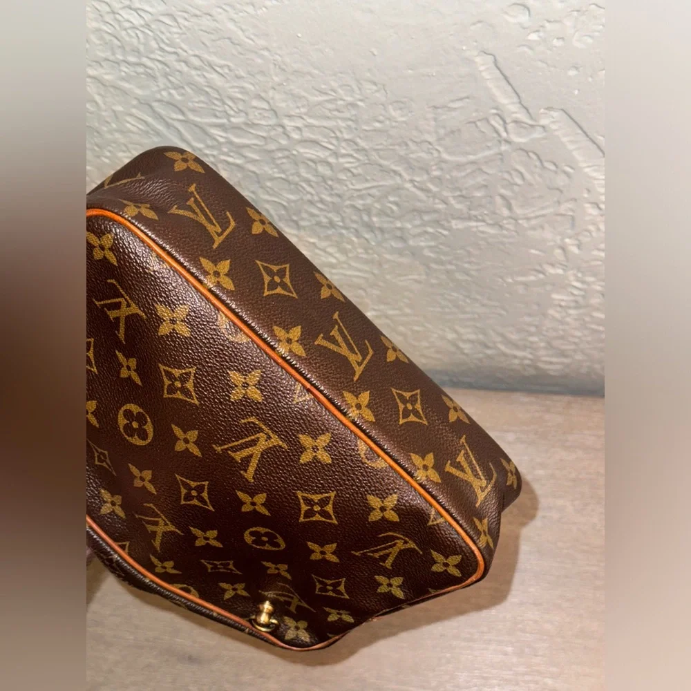 Louis Vuitton Marly Vintage Crossbody Bag